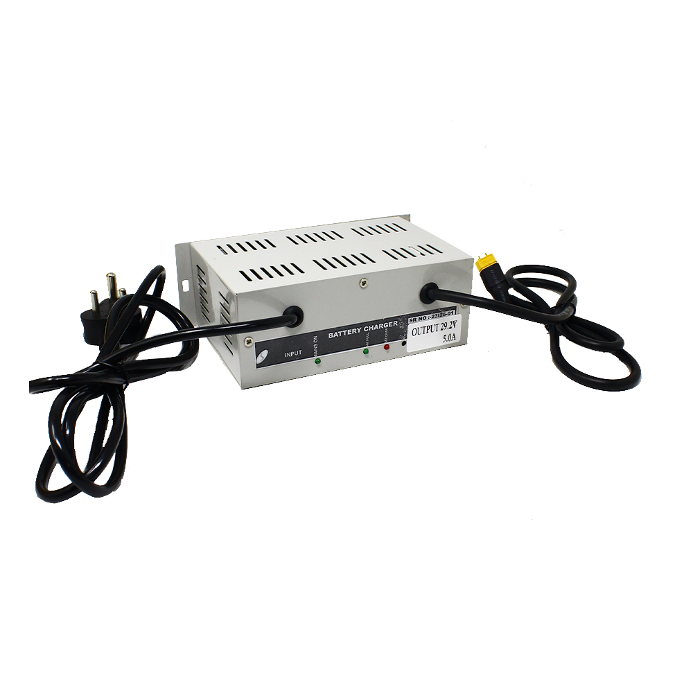 Battery Charger 8S LiFePO4 - 29.2V 5A with XT60 Connector-image-2